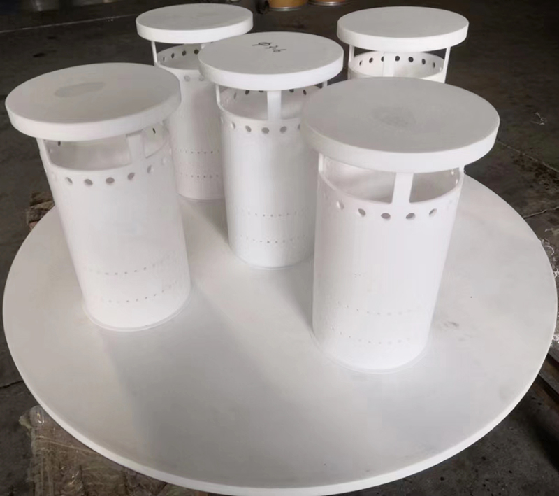 塔內(nèi)件安裝