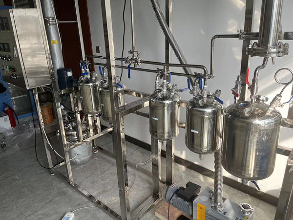 衛生級精餾塔裝置